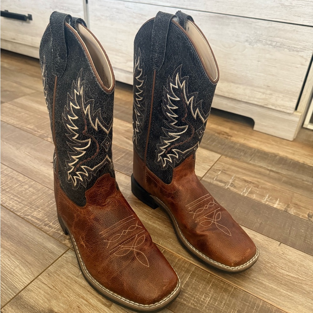 Cody James Kids Western Cowboy Boots - Brown and Black
